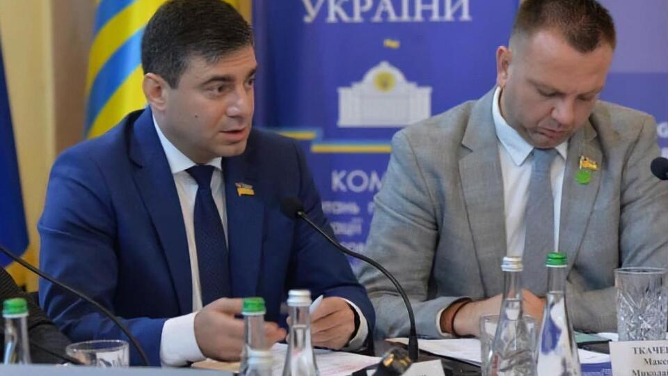 Лубінець уточнив, що комітет не уповноважений вирішувати, де саме мають бути нові КПВВ