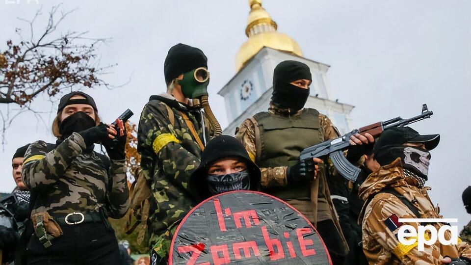 В Киеве прошел "парад зомби". Фоторепортаж