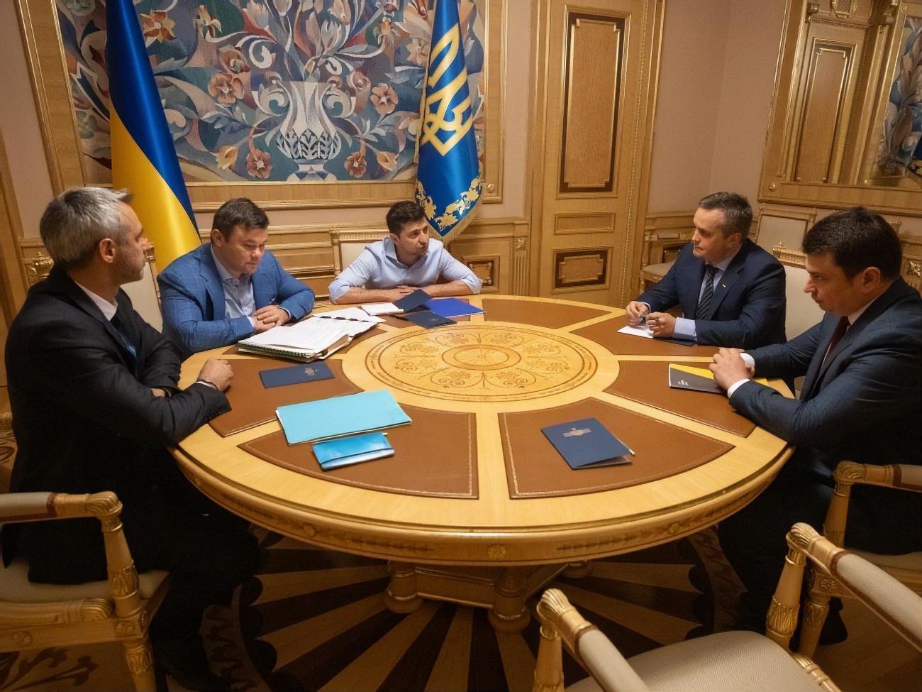 Зеленський не озвучував теми майбутньої розмови, повідомляє джерело