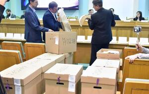 Центрвиборчкому залишилося перерахувати голоси на шести виборчих дільницях