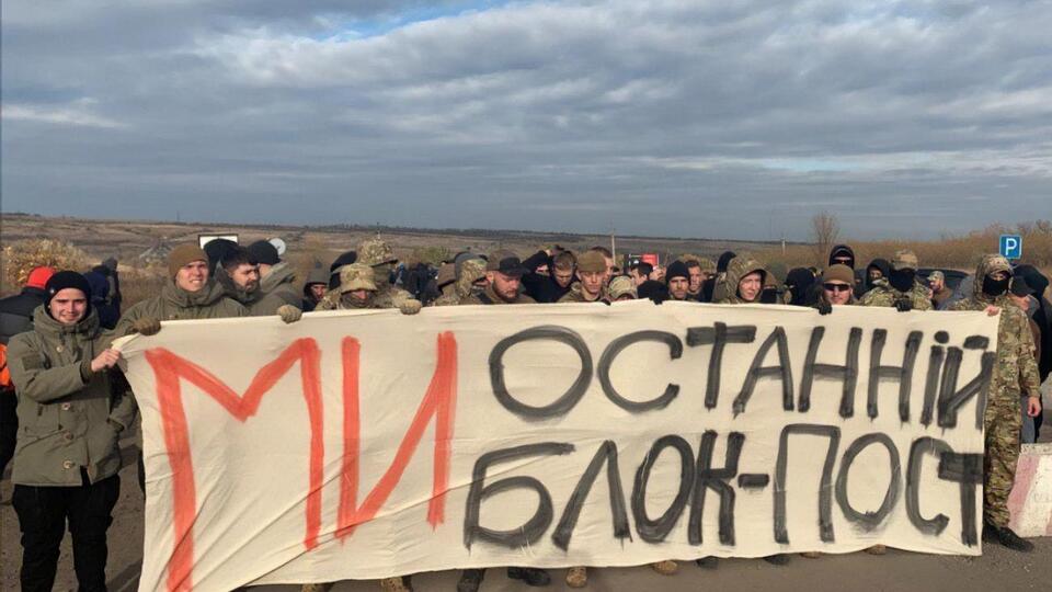 Добровольцы сообщили, что оружия у них нет