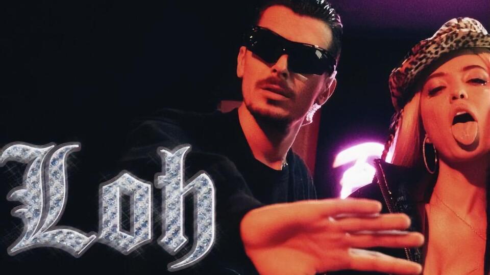 Участница "Время и Стекло" станцевала в новом клипе на барной стойке