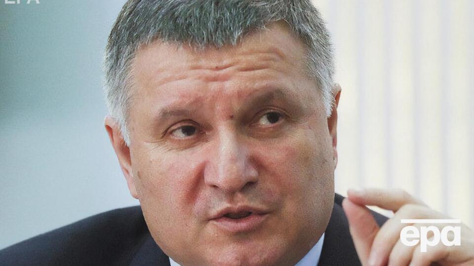 Аваков о добровольцах в Золотом: Никаких конфликтов нет