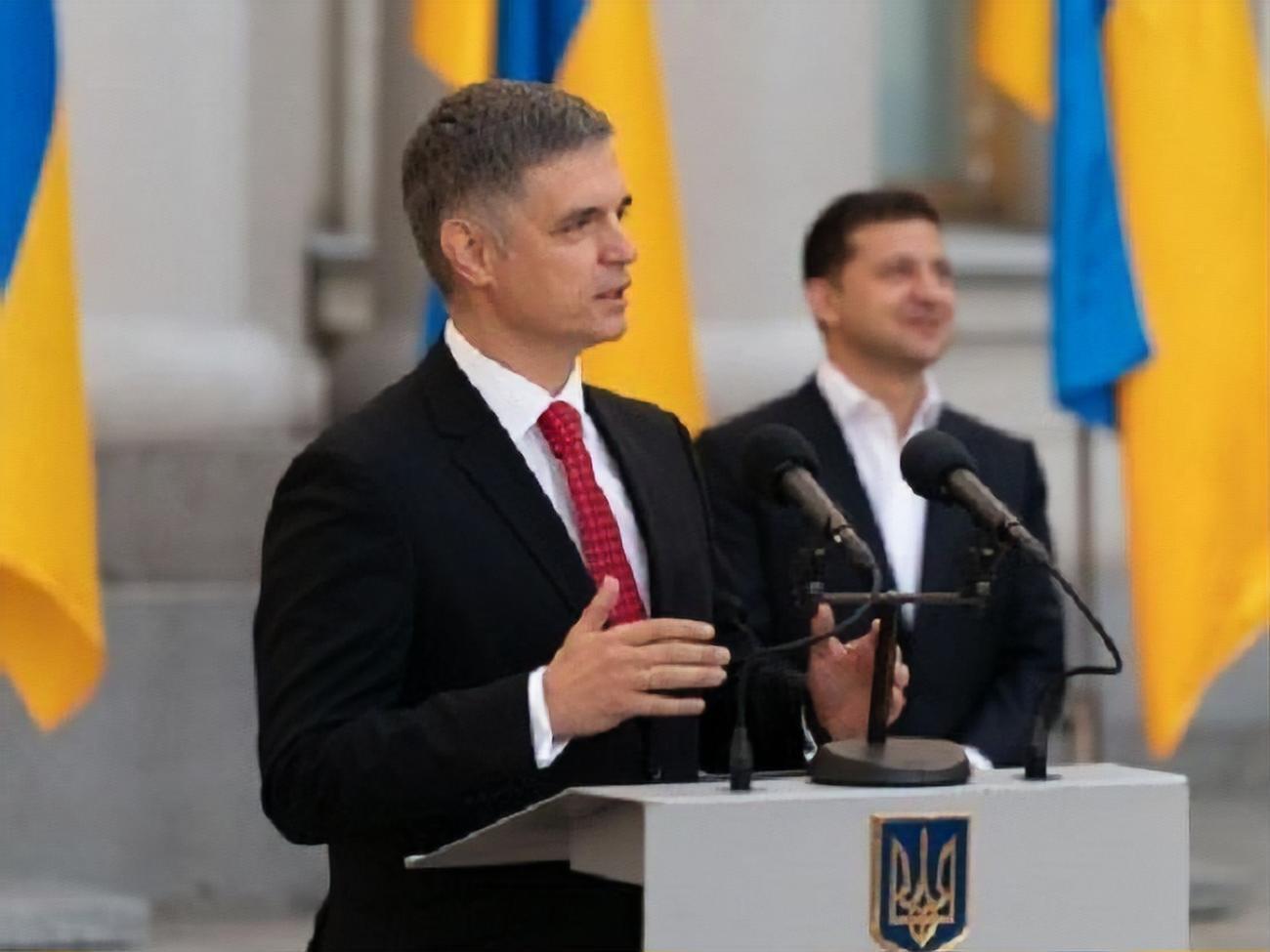 Пристайко заявив, що був присутнім під час усіх телефонних розмов Зеленського і Путіна