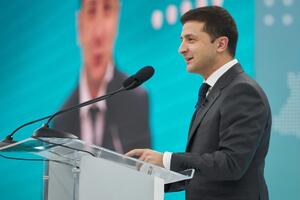Зеленський: Приватизація, дерегулювання, "Держава у смартфоні" – усі ці ініціативи дадуть змогу бізнесу розправити крила
