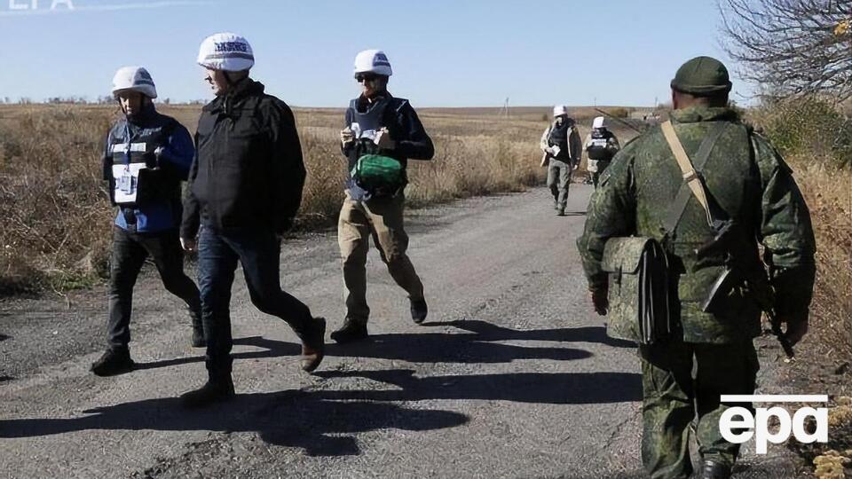 29 жовтня почалося розведення сил у районі Золотого