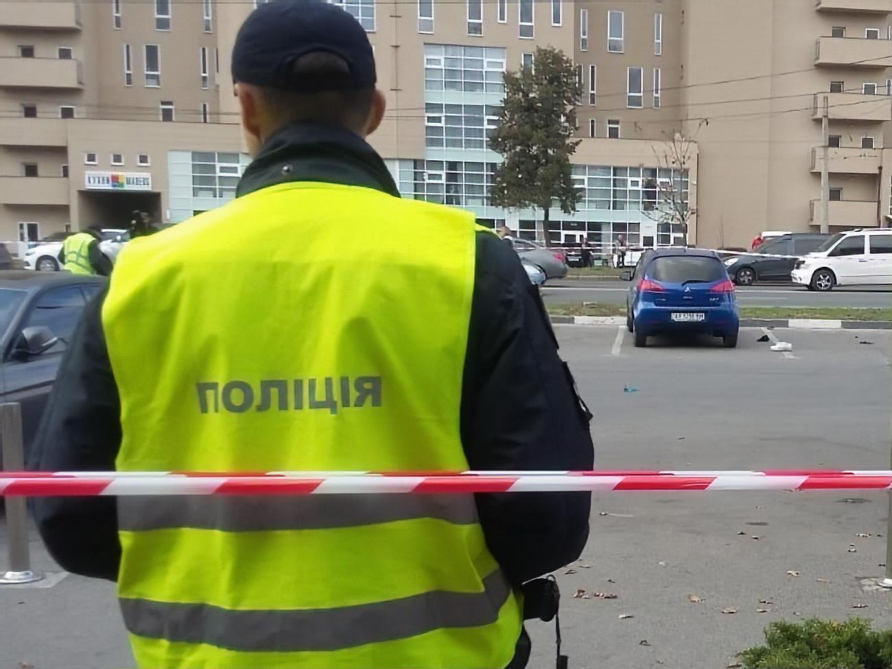 На месте перестрелки нашли оружие, сообщили в полиции
