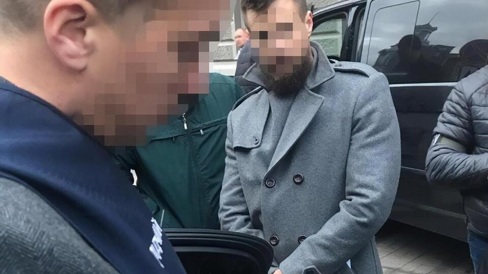 У НБУ заявили, що затриманий не є працівником структурного підрозділу, який видає ліцензії на валютні операції