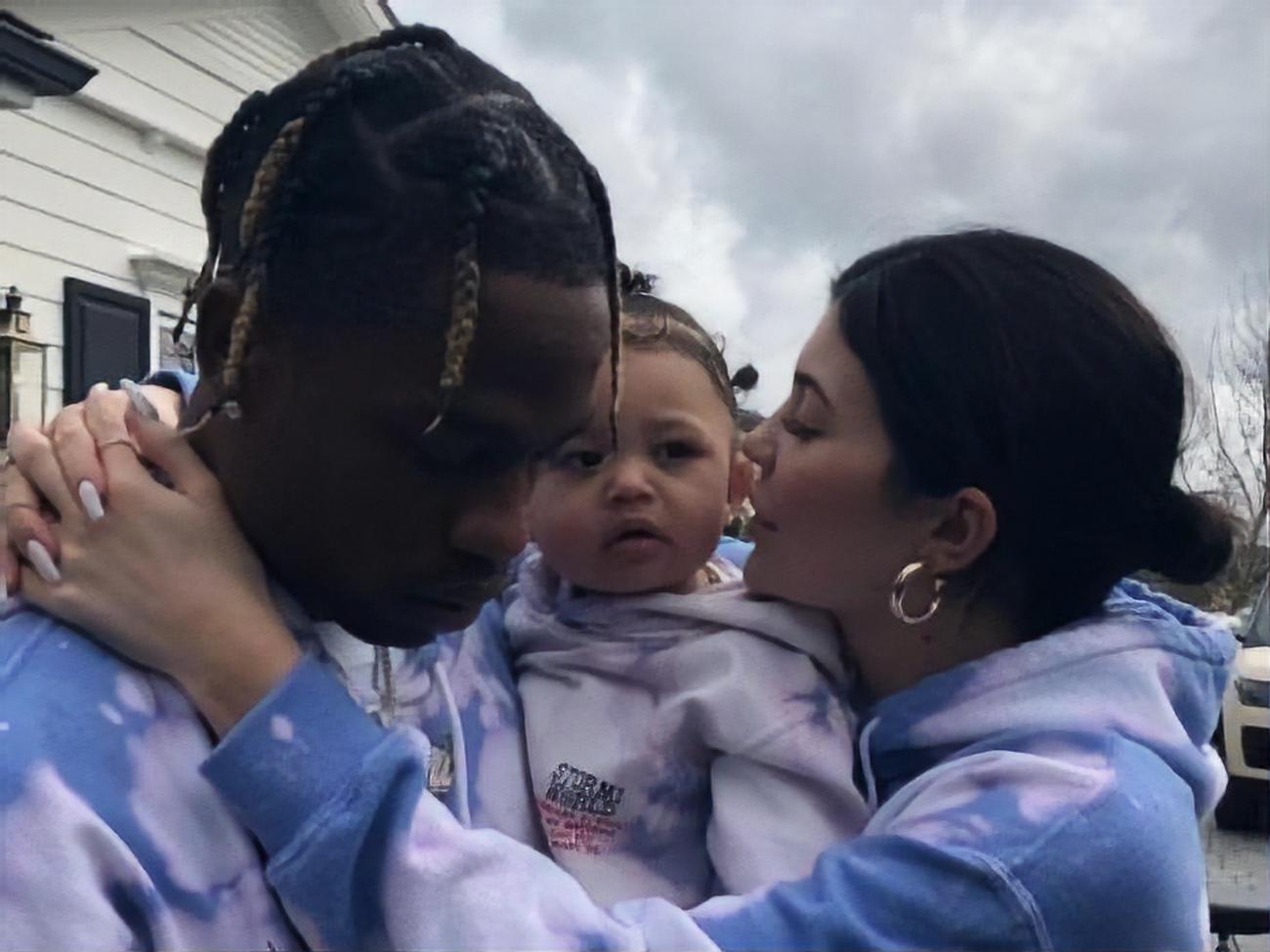 Дженнер и Скотт расстались на неопределенное время&nbsp;&ndash; СМИ