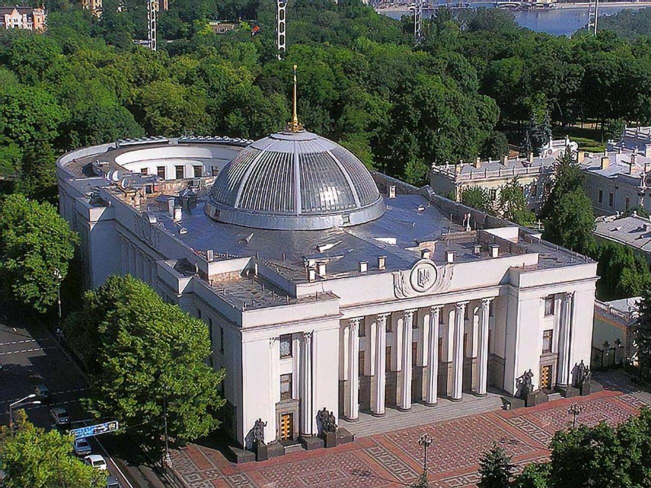 Нардепы вносили 29 предложений к законопроекту