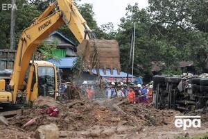 Рятувальники продовжують пошуки загиблих