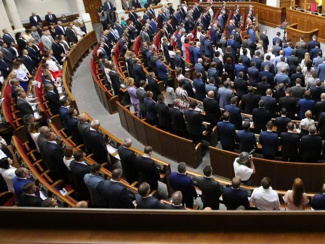 Рада 30 жовтня ухвалила в першому читанні законопроєкт № 2187