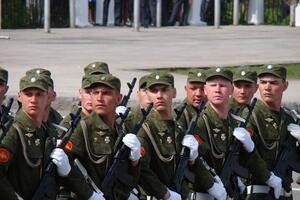 Среди расстрелянных оказались два контрактника, два офицера и два срочника