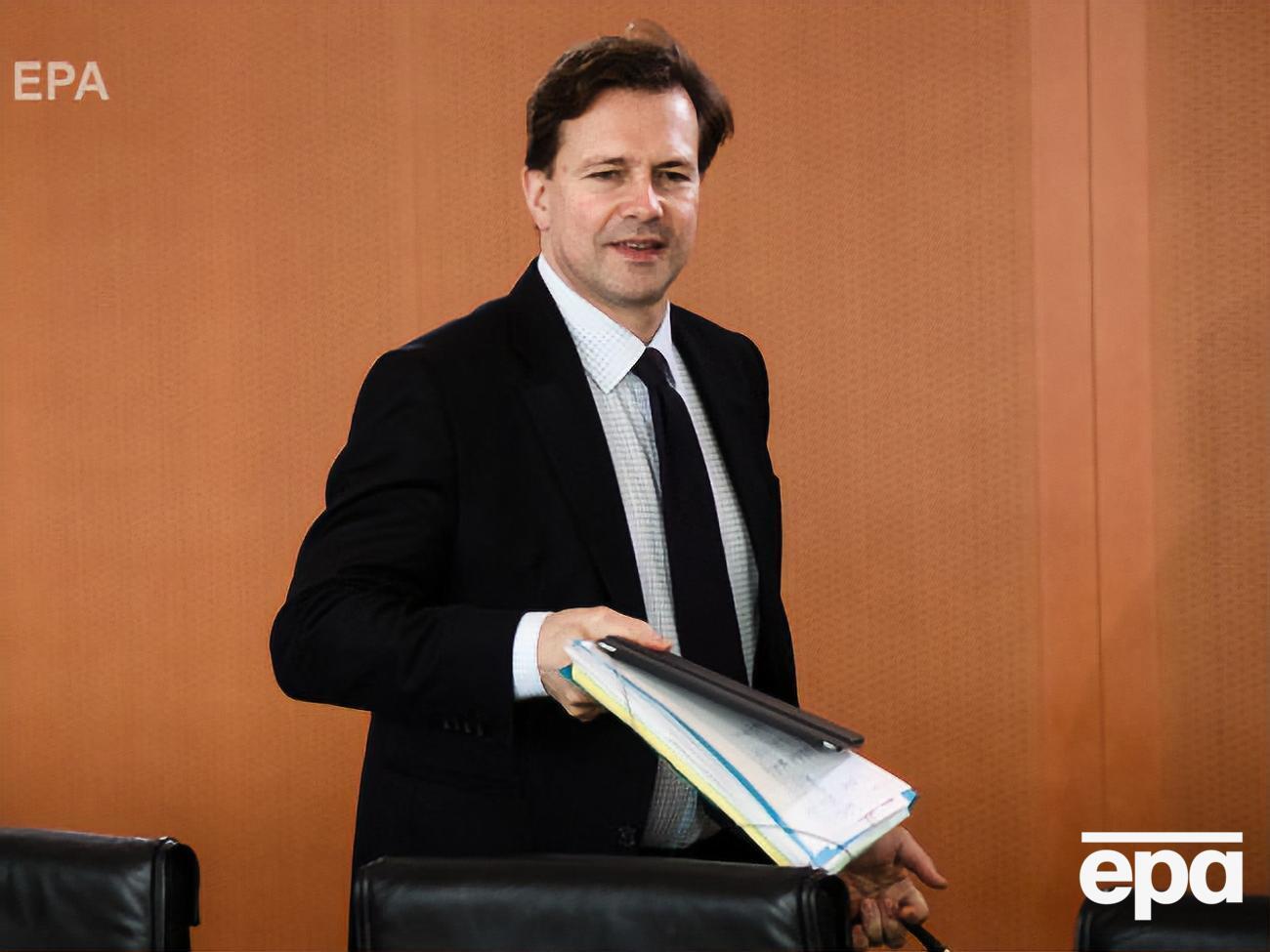 Зайберт заявив, що Меркель обговорювала питання транзиту газу територією України з Путіним