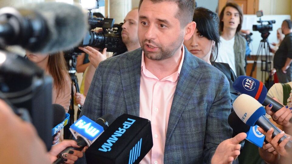 Арахамия: Не может быть такого, мол, давайте сделаем вид, что ничего не было
