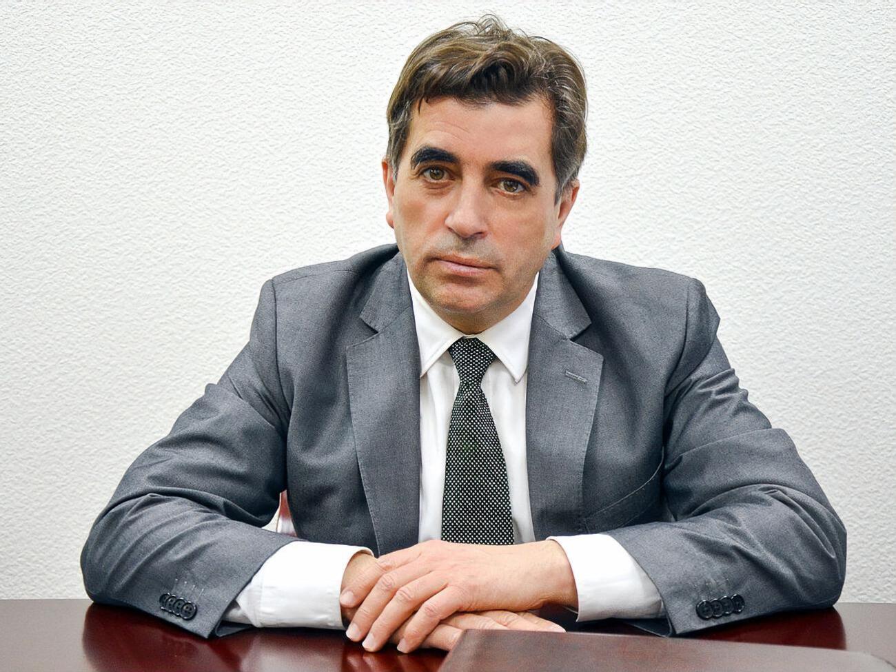 Столярчук занимал должность более четырех лет