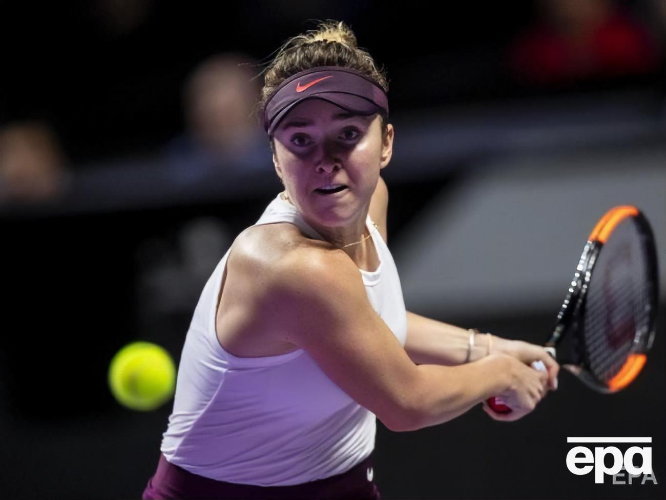 Свитолина вышла в полуфинал итогового турнира с первого места