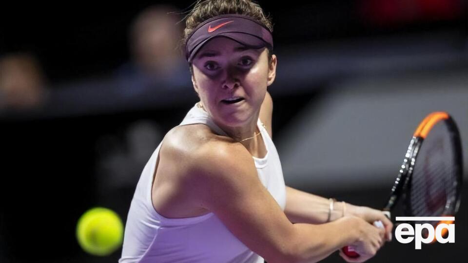 Свитолина вышла в полуфинал итогового турнира с первого места