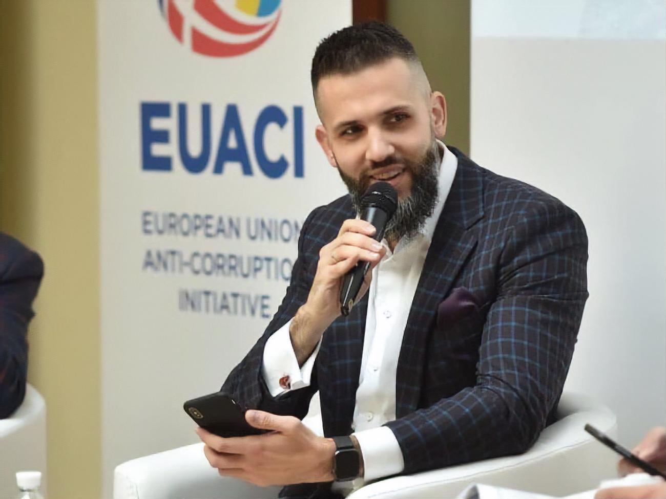 Нефьодов: Если ты никому не мешаешь, реформируя таможню, – то это точно не реформа