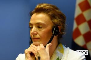 Пейчинович-Бурич призвала украинские власти прислушаться к рекомендациям Совета Европы