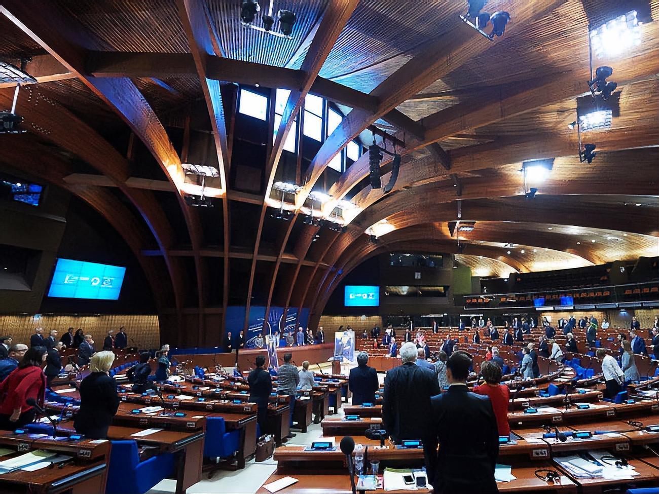 Активисты устроили протест в ходе выступления главы российской делегации Толстого