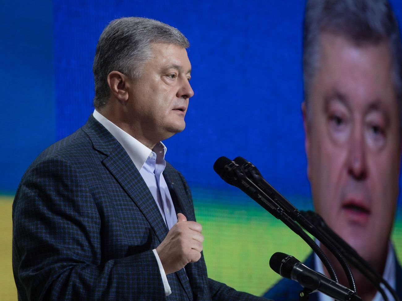 Порошенко &ndash; Зеленскому:&nbsp;Не советую искать врагов в Киеве