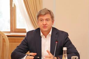 Президент уволил Данилюка 30 сентября