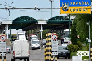 Міграційна служба повідомляє про тисячі нелегалів