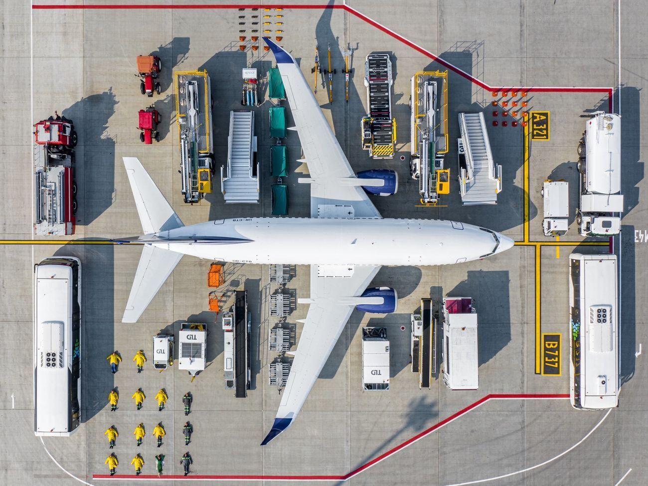 Украинские ведомства и компании присоединились к всемирному флешмобу Tetris Challenge. Фоторепортаж