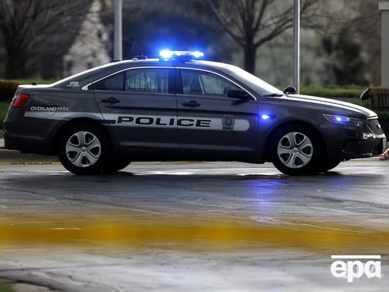 Полиция пока не задержала стрелка