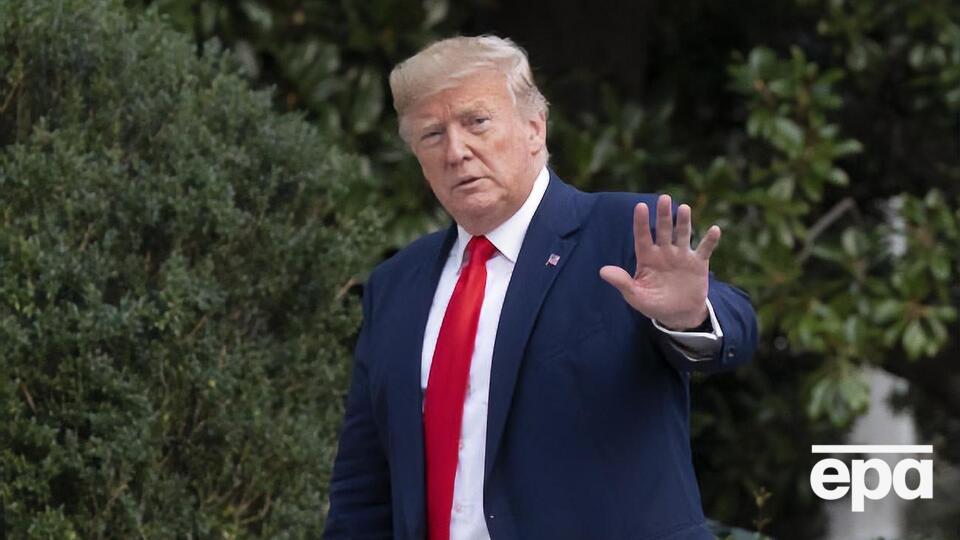 Трамп (на фото) заявил, что Байден-старший должен отказаться от участия в президентских выборах