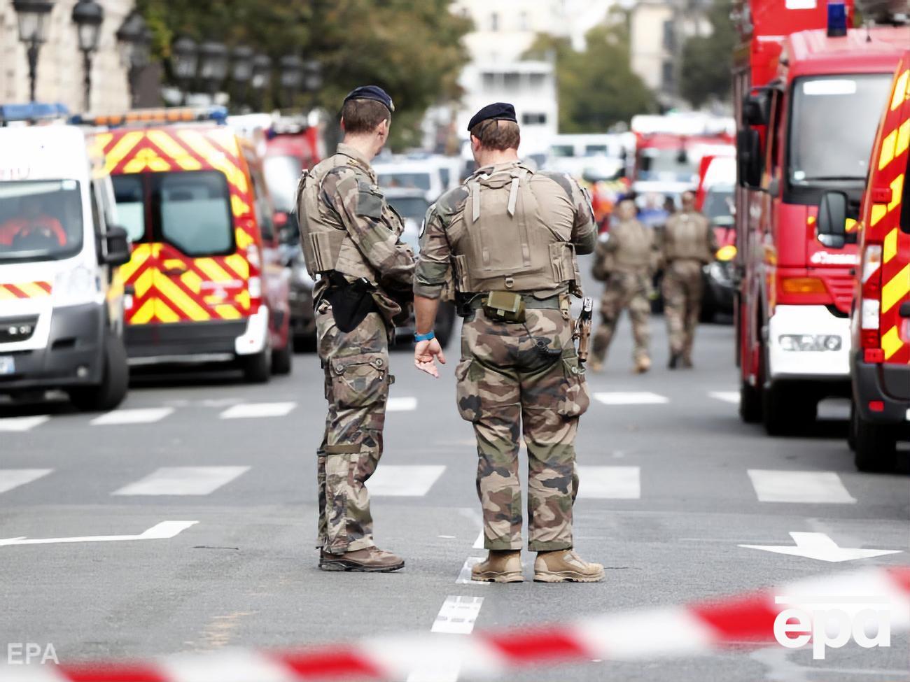 В результате инцидента погибли четверо полицейских