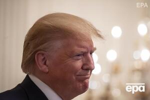 Как отметил Трамп, он не хотел бы, чтобы в учебниках истории о нем писали как о президенте США, которого сняли с должности