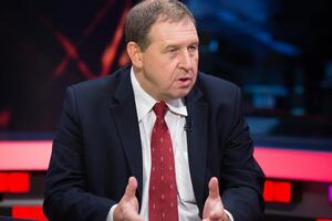 Андрей Илларионов: "Формула Штайнмайера" недвусмысленно устанавливает, что Верховная Рада лишь одобряет текст закона о местных выборах, разработанного с участием представителей ОРДЛО