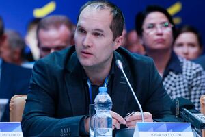 Самое глупое, что делает сейчас Офис президента, – это пытается убедить себя, что акция "Ні – капітуляції" проплаченная