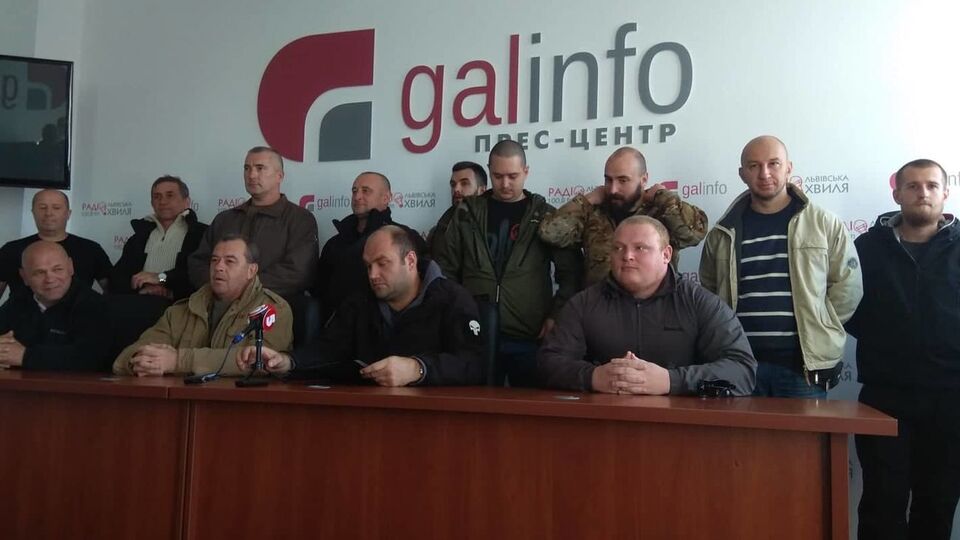 Члены координационного совета: На наши многочисленные протесты и обращения к президенту Украины и Кабмину никакой реакции мы не увидели