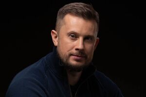 Білецький: Ніхто з ветеранів "Азову" не їде із Золотого, усі залишаються тут