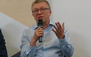 Курс гривні залежатиме від того, хто переможе – ажіотаж на ринку чи політика Нацбанку
