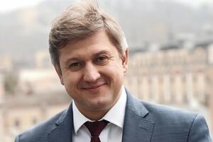 Данилюк був міністром фінансів України, також до вересня 2019 року обіймав посаду секретаря РНБО