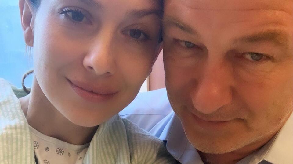 Гіларія Болдвін: Ми не хотіли виводити Ромео на палубу, бо було дуже вітряно... Тому його, на жаль, на фото бракує