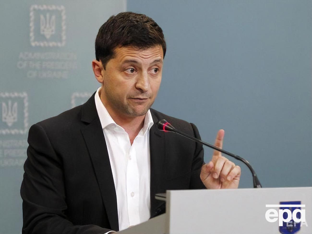 Зеленський: Саме на нормандському форматі були домовленості, що підніметься найголовніше питання &ndash; це обмін людей