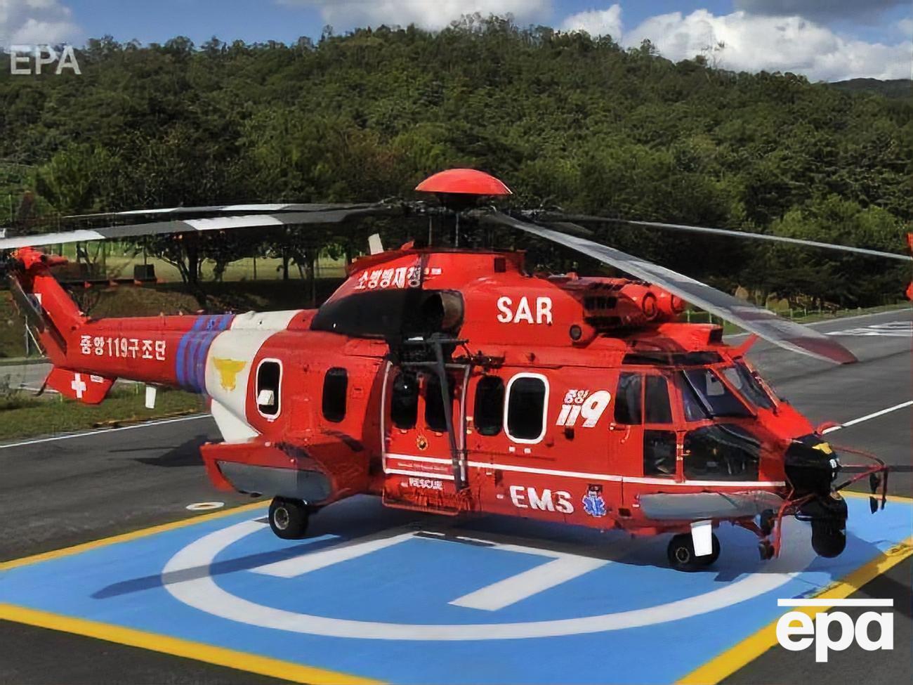 На борту вертолета было семь человек