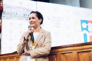 Скалецька заявила, що в регіони передали 7 млн вакцин від дифтерії