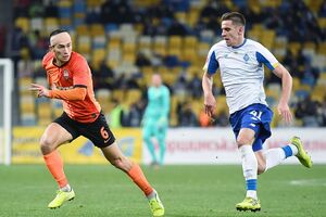 Степаненко (слева) был удален на 94-й минуте матча против "Динамо"