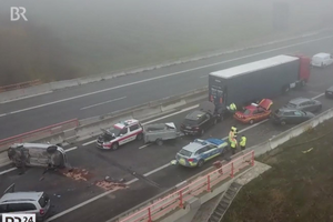 У Німеччині через туман і ожеледицю сталася масова ДТП