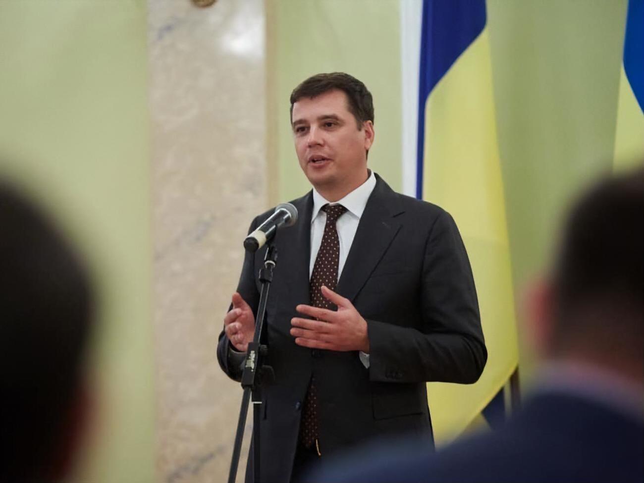 Владимир Пилипенко: Предыдущая власть и нынешняя не мыслят системно по отношению к Конституции