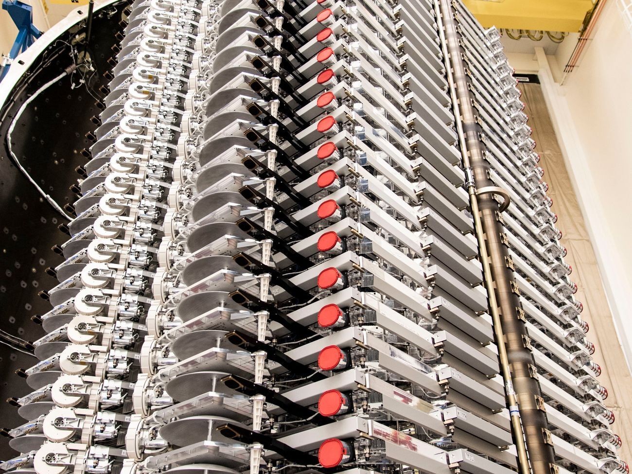 SpaceX запустит вторую партию спутников для раздачи интернета