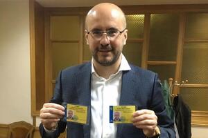 Рудык получил новое временное удостоверение нардепа