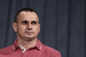 Сенцова було оголошено лауреатом премії Сахарова 25 жовтня 2018 року на спеціальній церемонії в Європарламенті