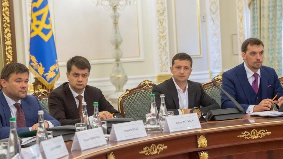 43,4% украинцев считают, что нынешняя власть лучше предыдущей